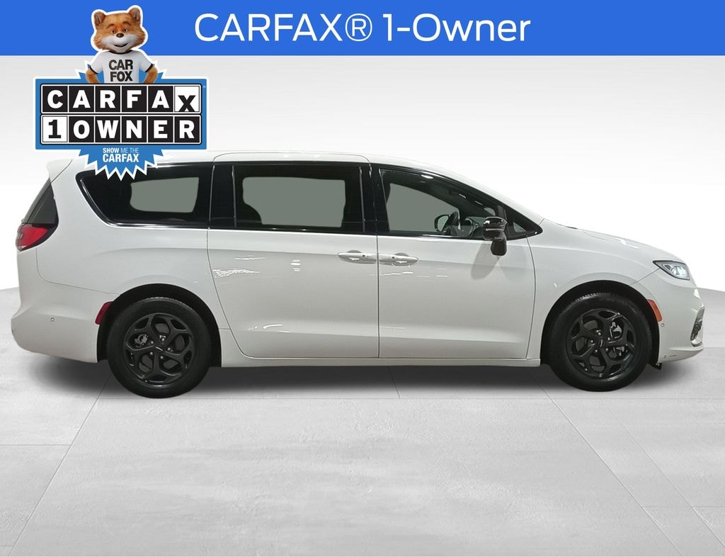 Certified 2024 Chrysler Pacifica Hybrid Select S Appearance Minivan/Van
