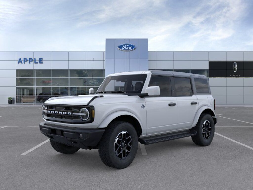 New 2026 Ford Bronco Outer Banks SUV