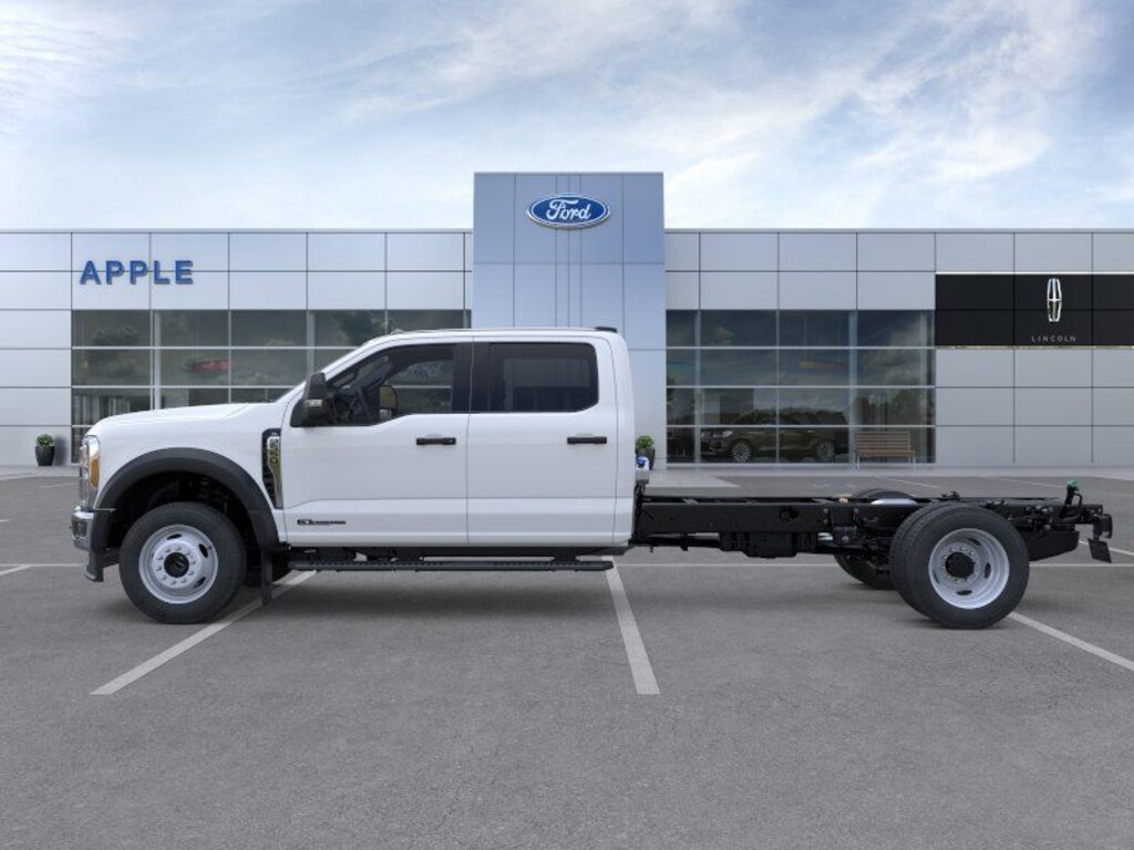 New 2026 Ford F-550SD XL Chassis