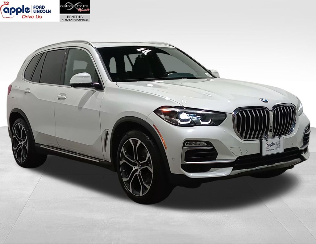 2021 BMW X5 xDrive40i's photo