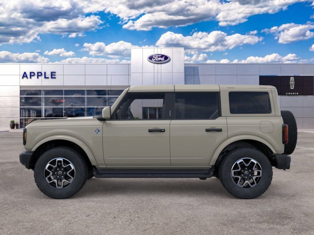 New 2026 Ford Bronco Outer Banks SUV