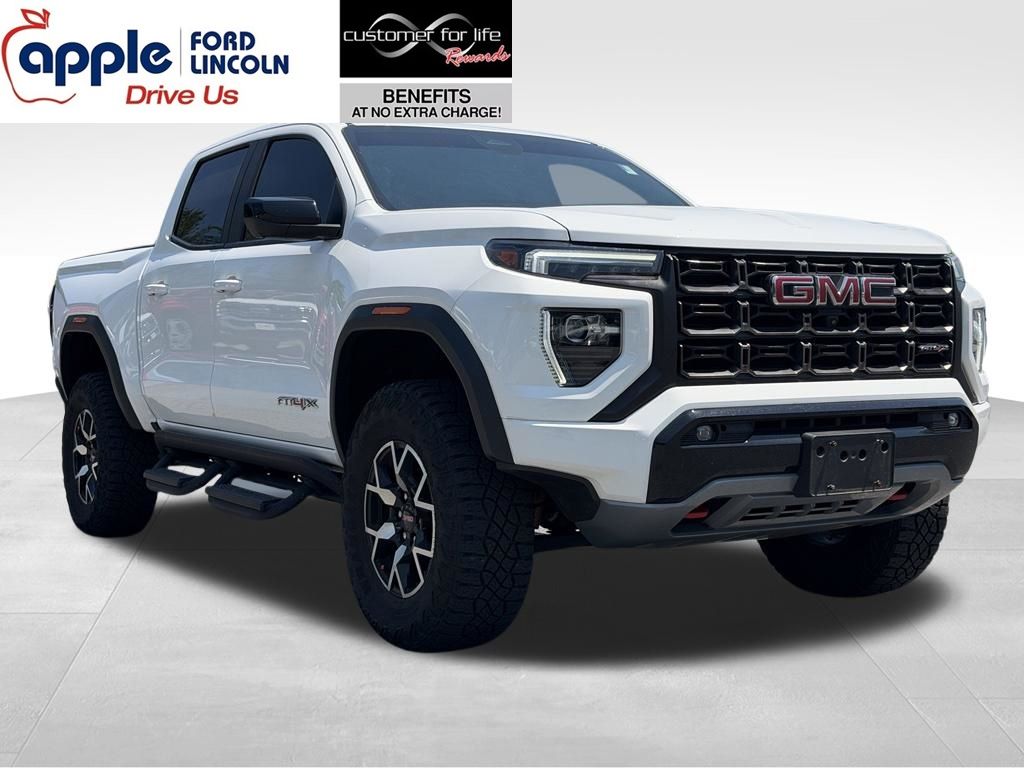 2023 GMC Canyon 4WD AT4X Crew Cab Short Box's photo