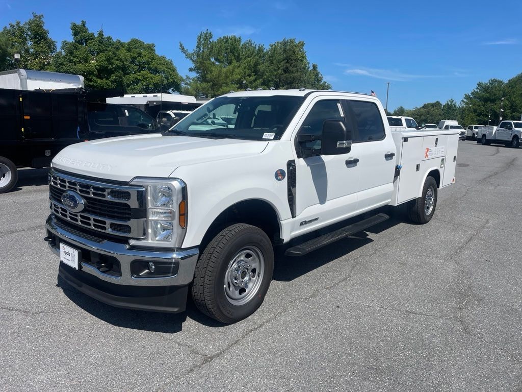 New 2026 Ford F-350SD XL Chassis