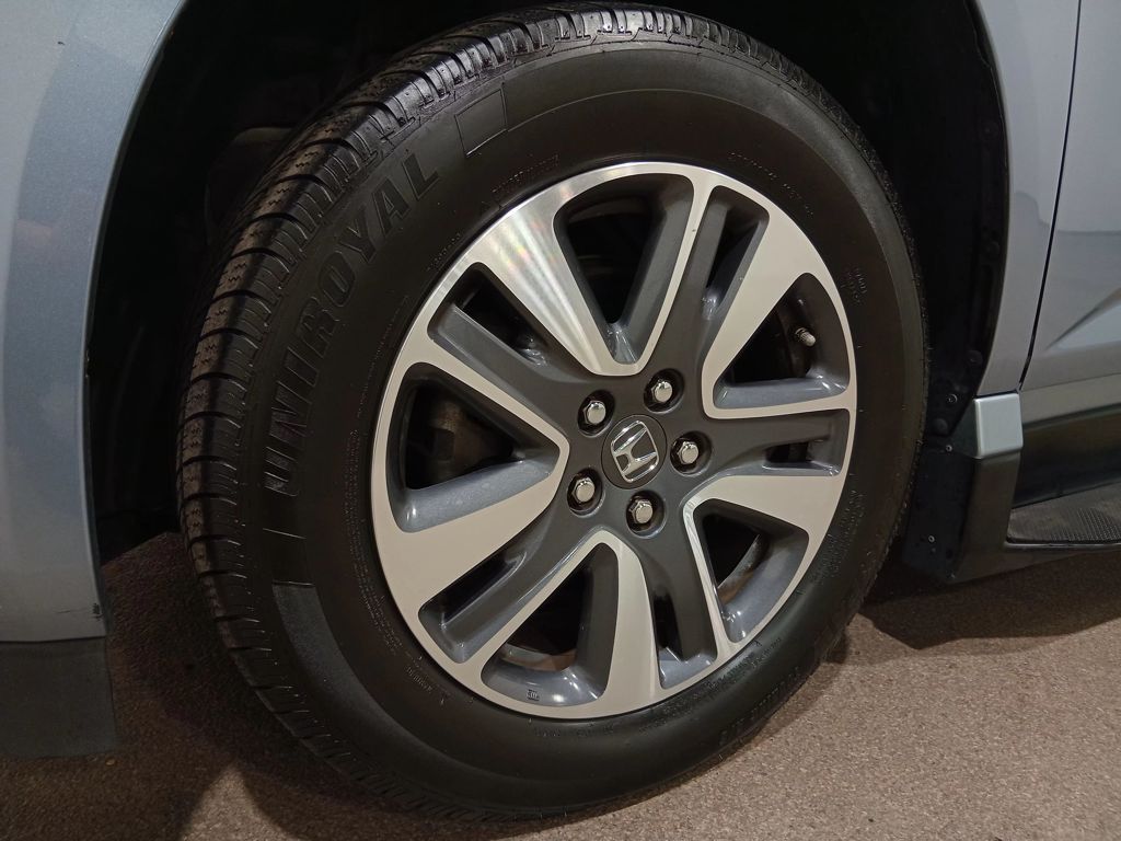 2014 Honda Odyssey Touring Elite - Photo 14