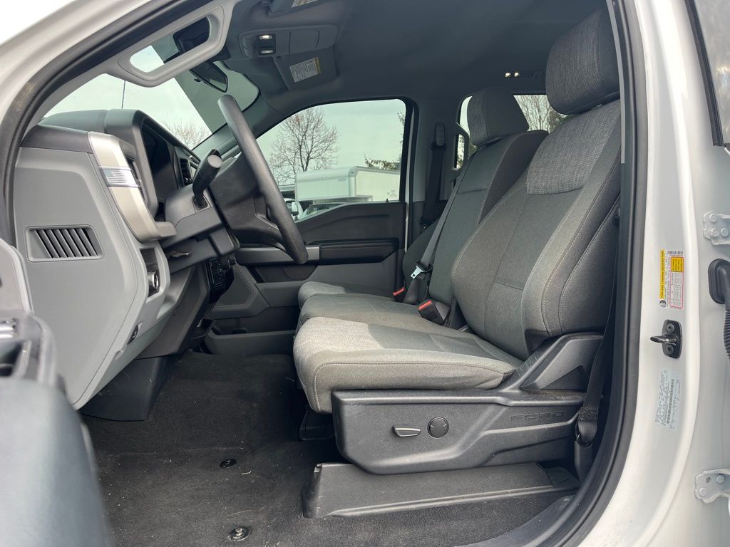 2025 Ford F-250 Super Duty XLT - Photo 11