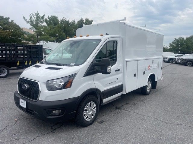 2025 Ford Transit Cutaway Base's photo