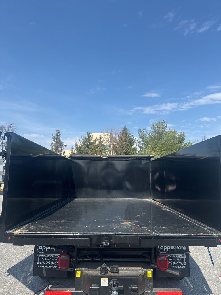 2025 Ford F-450 Super Duty Chassis Cab XL - Photo 7