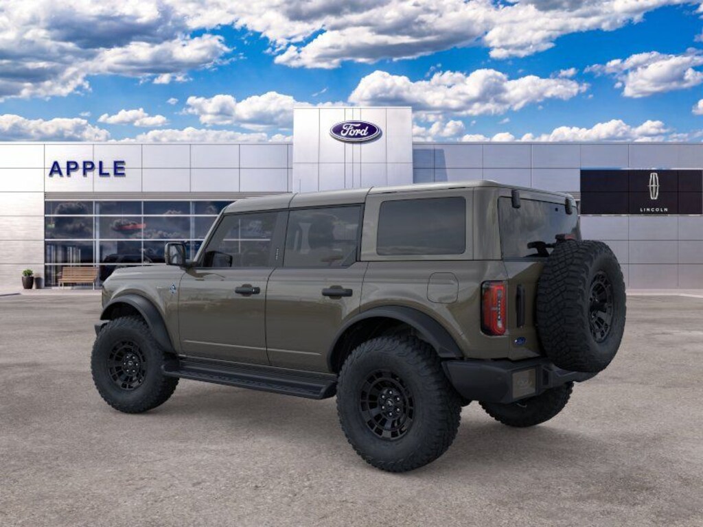 New 2026 Ford Bronco Outer Banks SUV