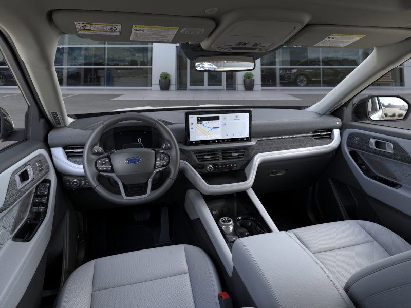 2026 Ford Explorer Platinum - Photo 9
