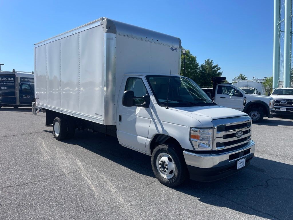 New 2027 Ford E-350SD Base Cab/Chassis
