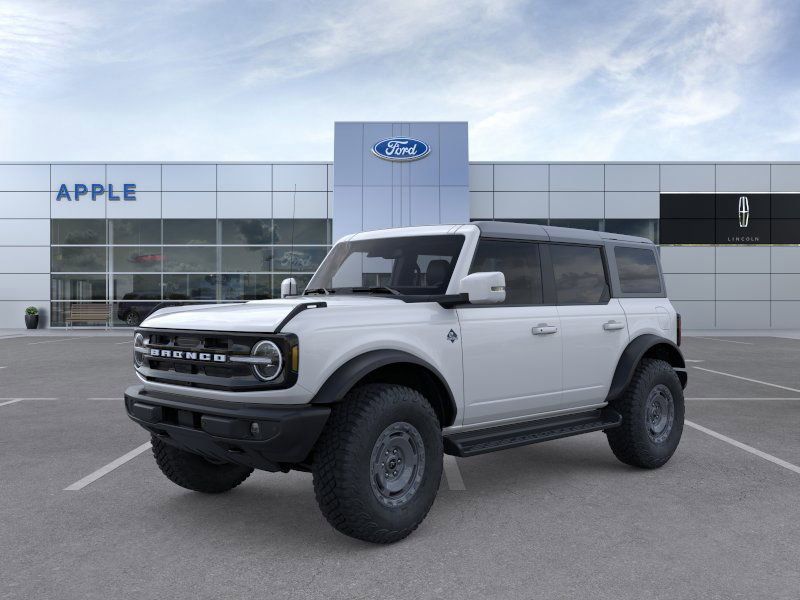 2025 Ford Bronco 4-Door Outer Banks's photo