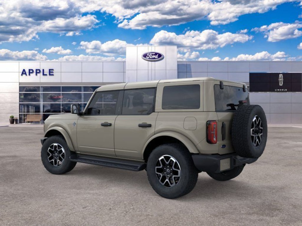 New 2026 Ford Bronco Outer Banks SUV