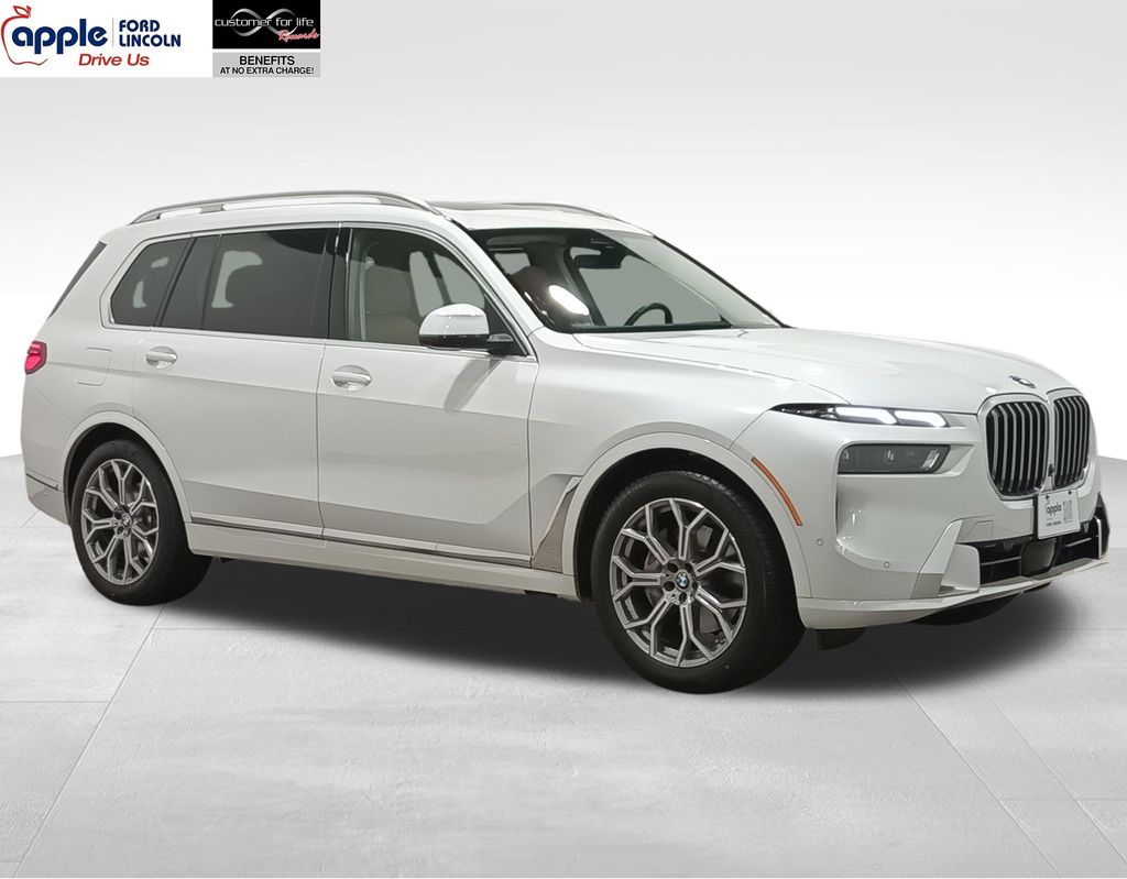 2024 BMW X7