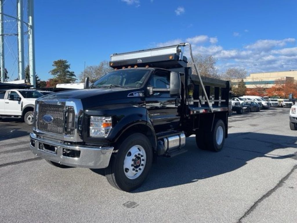 New 2027 Ford F-650SD Base Truck