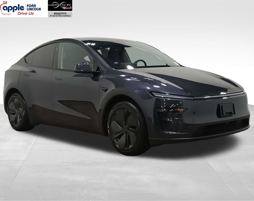 2026 Tesla Model Y Premium Rear Wheel Drive's photo