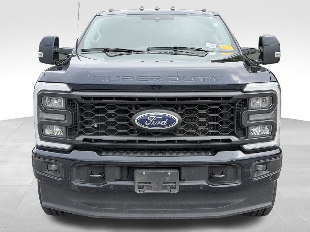 Used 2023 Ford F-250SD Lariat Truck