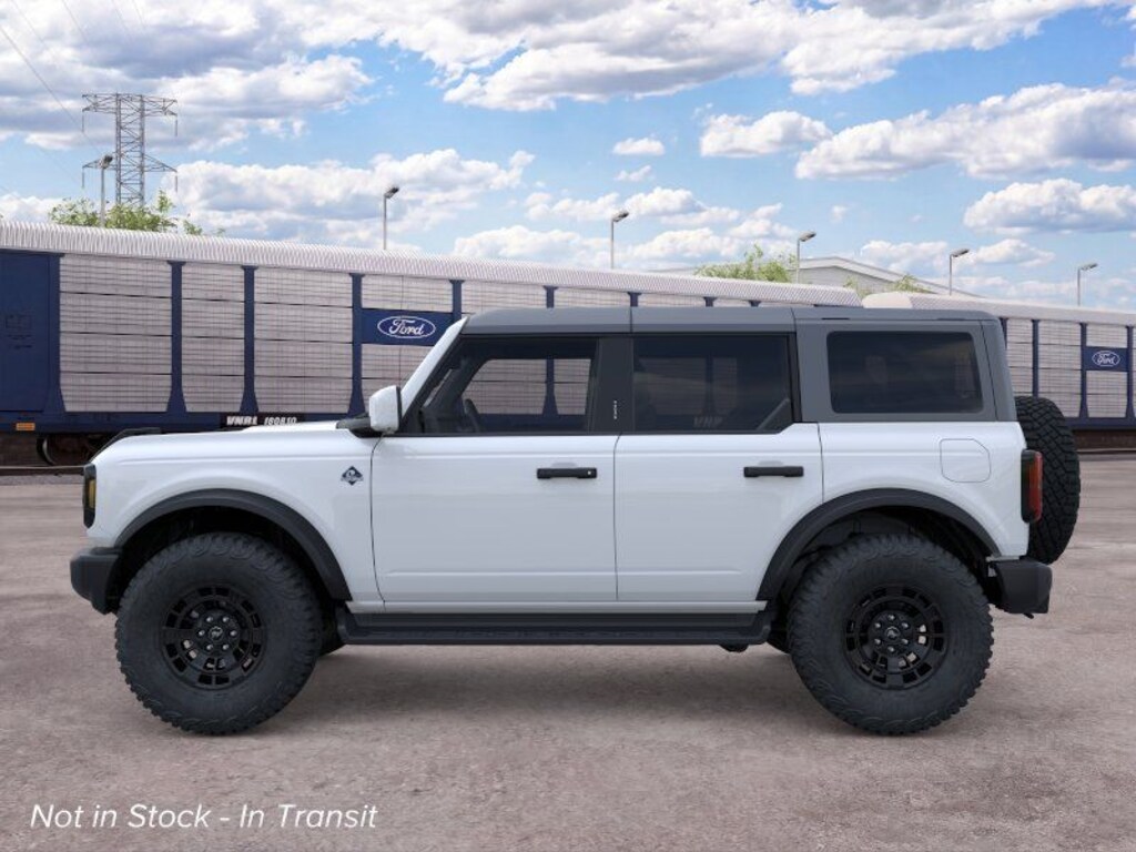 New 2026 Ford Bronco Outer Banks SUV