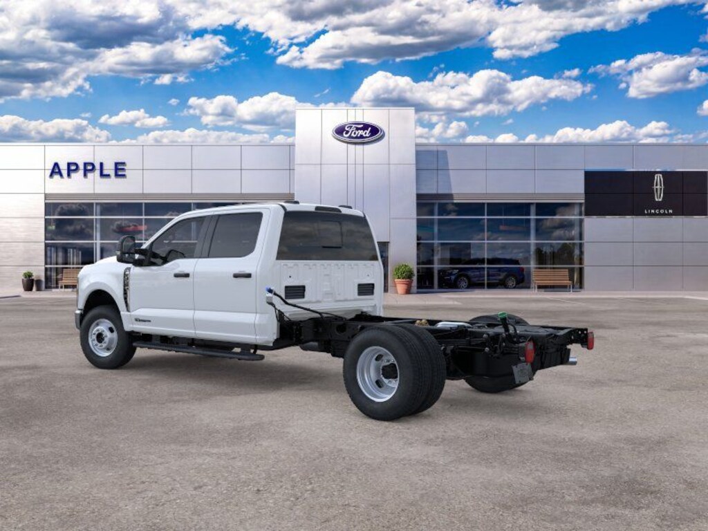 New 2026 Ford F-350SD XL Chassis