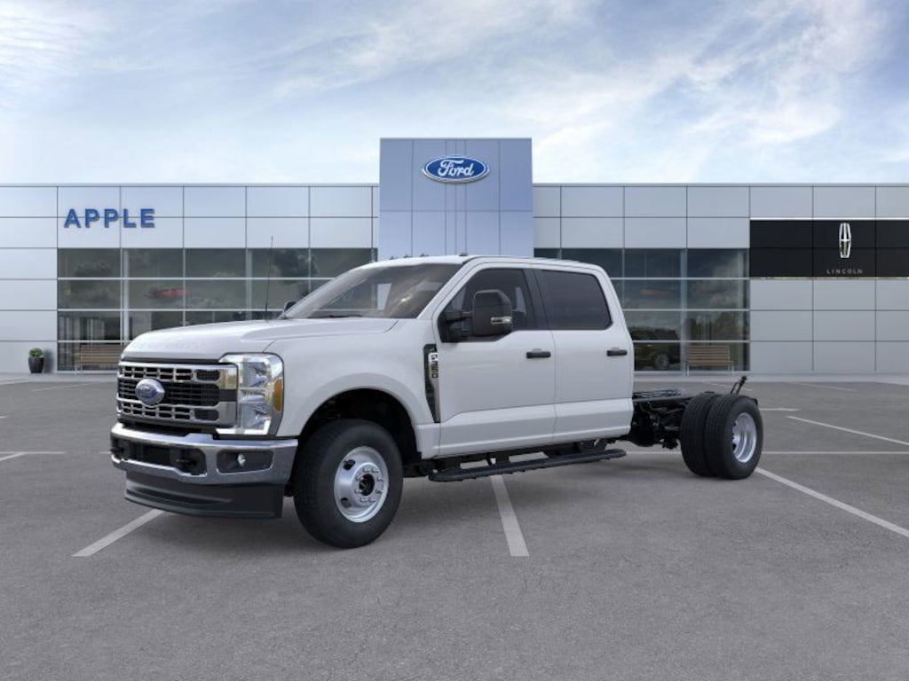 New 2026 Ford F-350SD XL Chassis