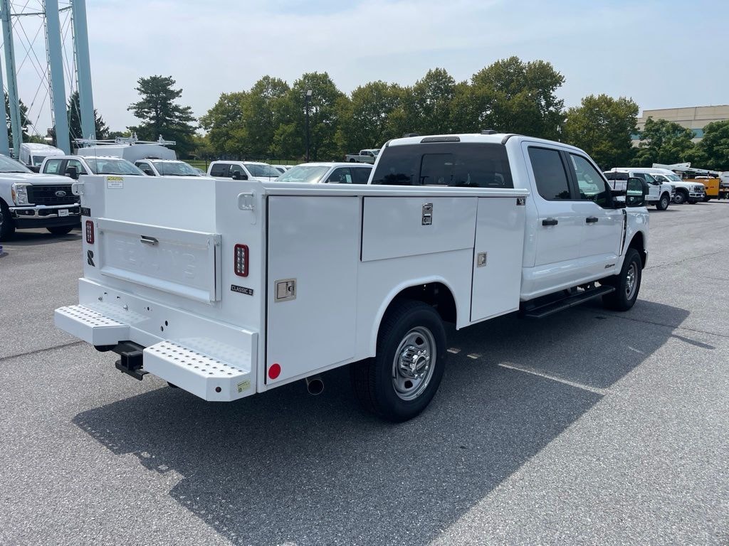 New 2026 Ford F-350SD XL Chassis