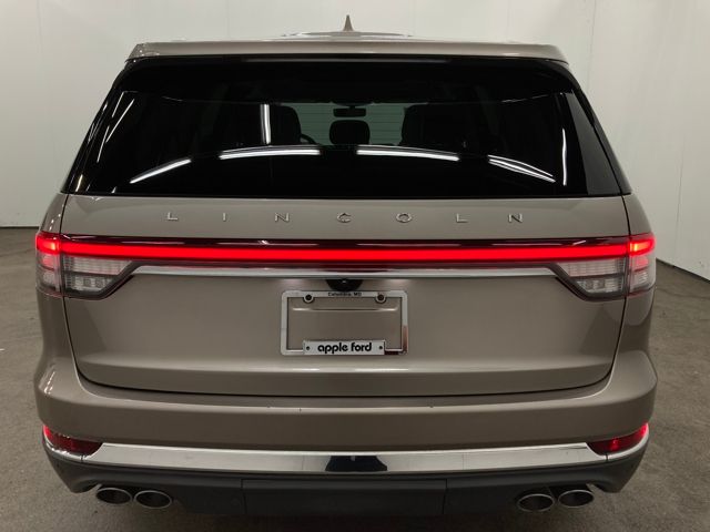 2020 Lincoln Aviator Reserve photo 4
