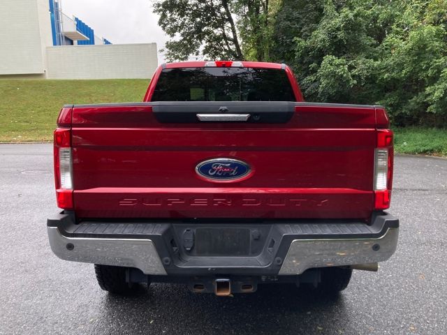 2019 Ford F-250 XLT photo 4