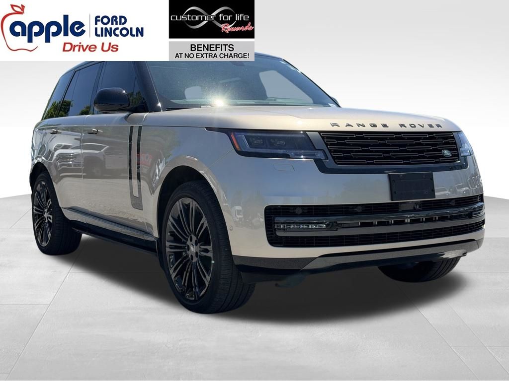 2024 Land Rover Range Rover 4.4 SE SWB's photo