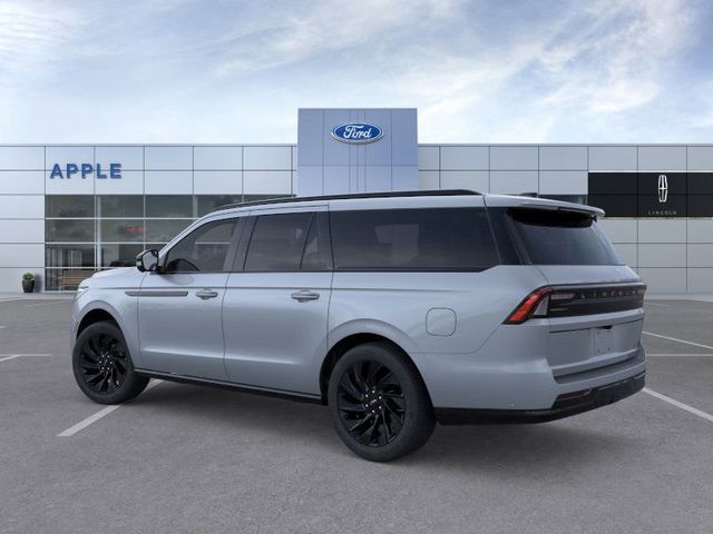 2025 Lincoln Navigator L Reserve photo 2