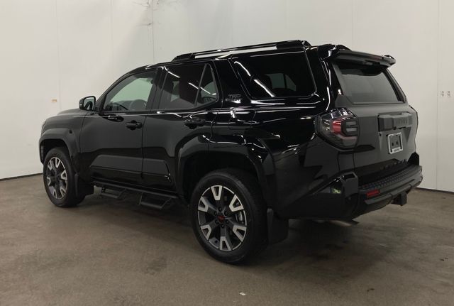2025 Toyota 4Runner TRD Sport photo 3