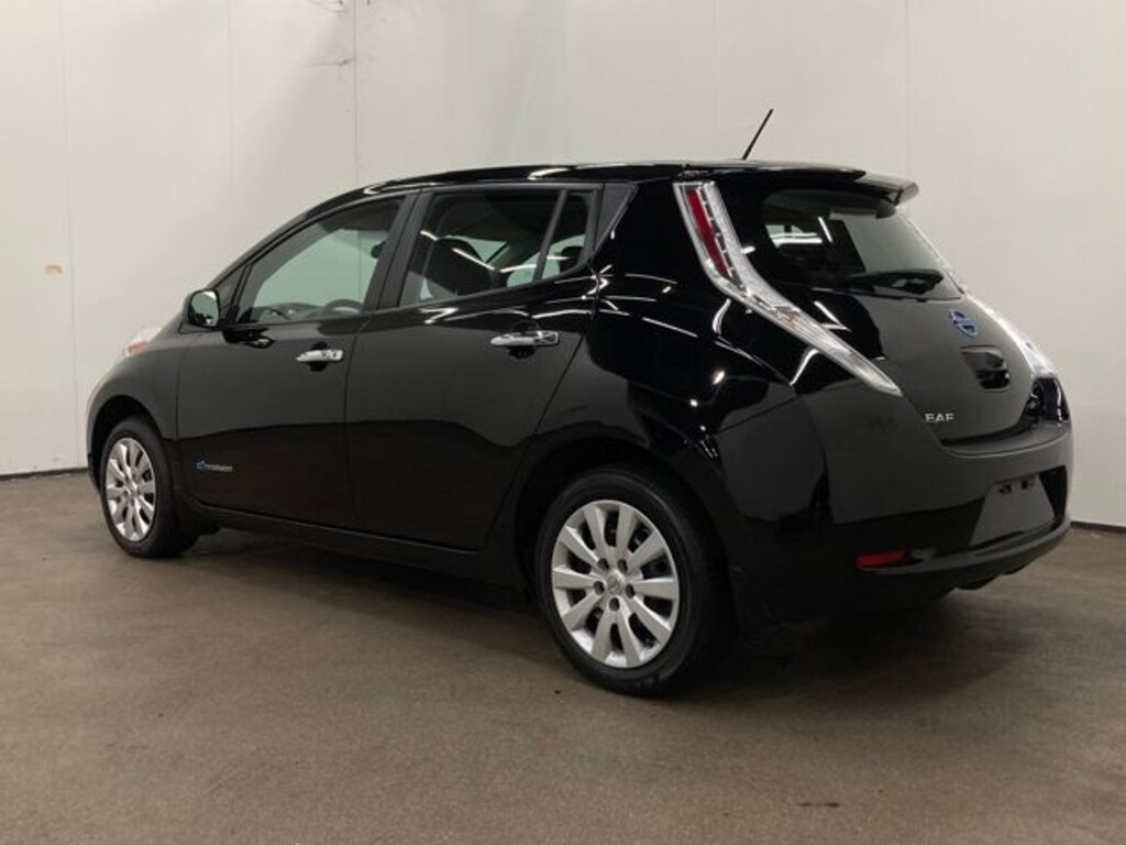 Used 2017 Nissan Leaf S Hatchback