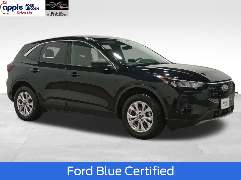 2024 Ford Escape