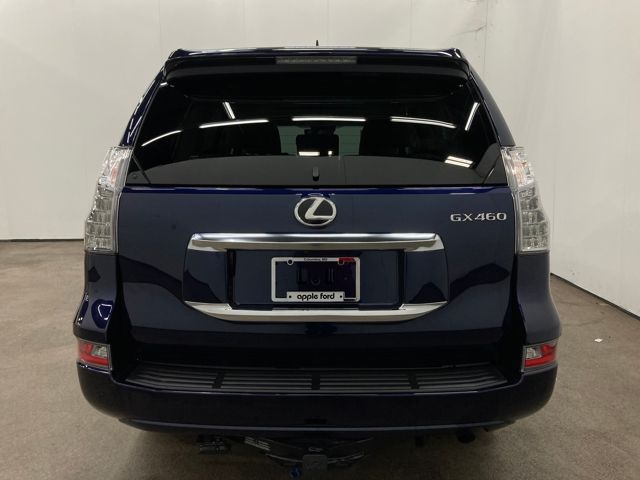 2023 Lexus GX 460 Premium photo 2