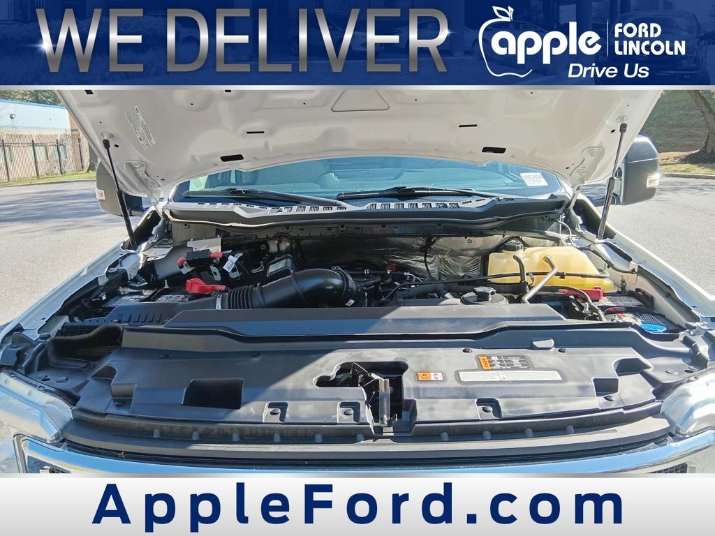 2023 Ford F-550 Super Duty Chassis Cab XL - Photo 10