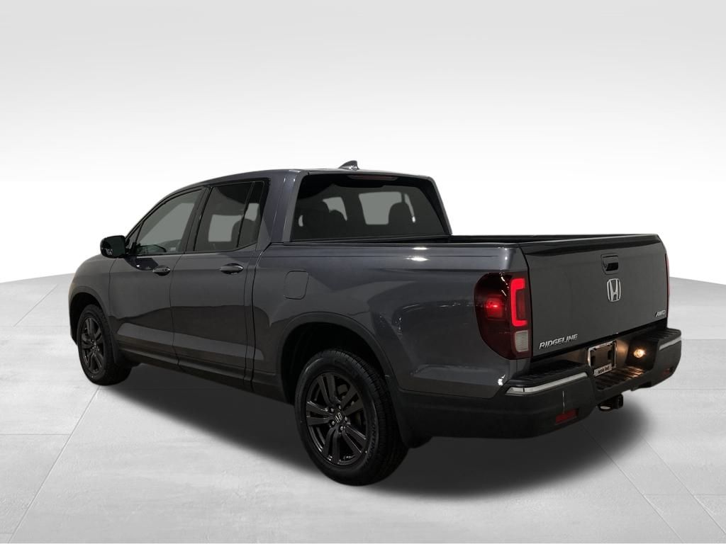 2020 Honda Ridgeline Sport photo 3