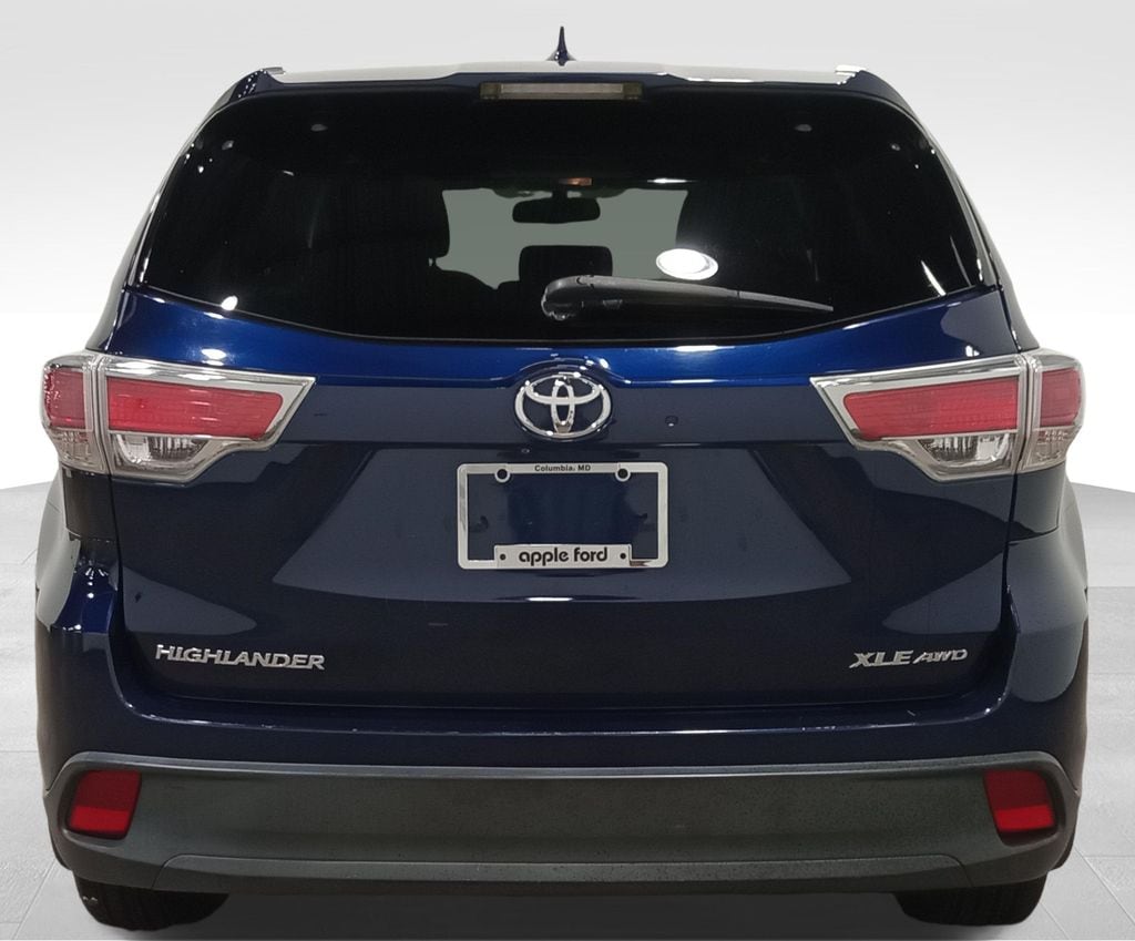 Used 2016 Toyota Highlander XLE V6 SUV