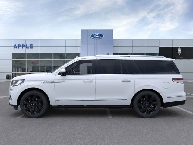 2024 Lincoln Navigator L Reserve photo 3