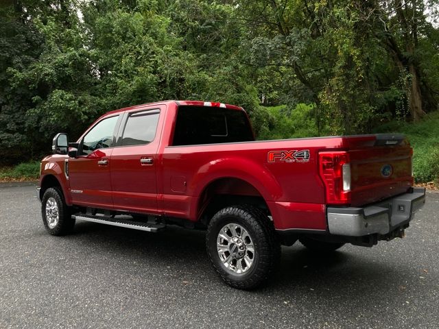 2019 Ford F-250 XLT photo 3