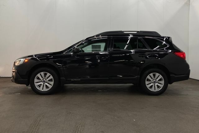2019 Subaru Outback 2.5i Premium photo 2