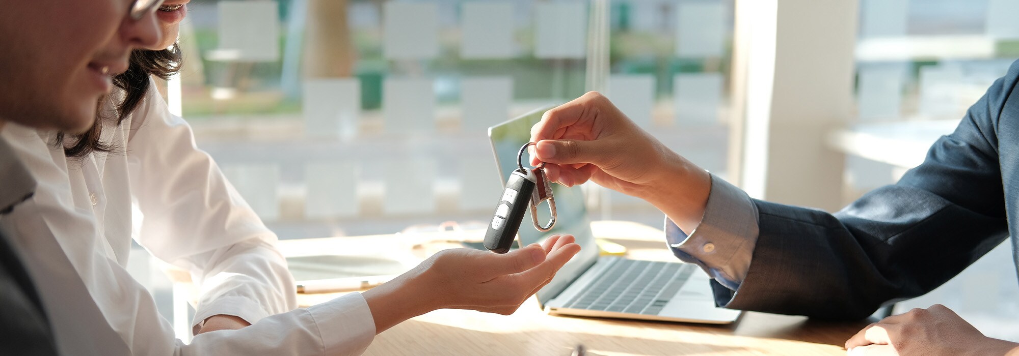 How to Buy Lincoln Online
