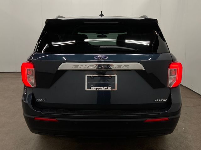 2022 Ford Explorer XLT photo 4