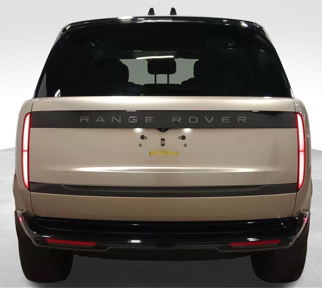 Used 2024 Land Rover Range Rover SE SUV