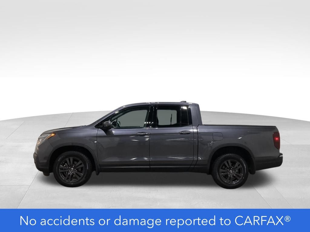 2020 Honda Ridgeline Sport photo 2