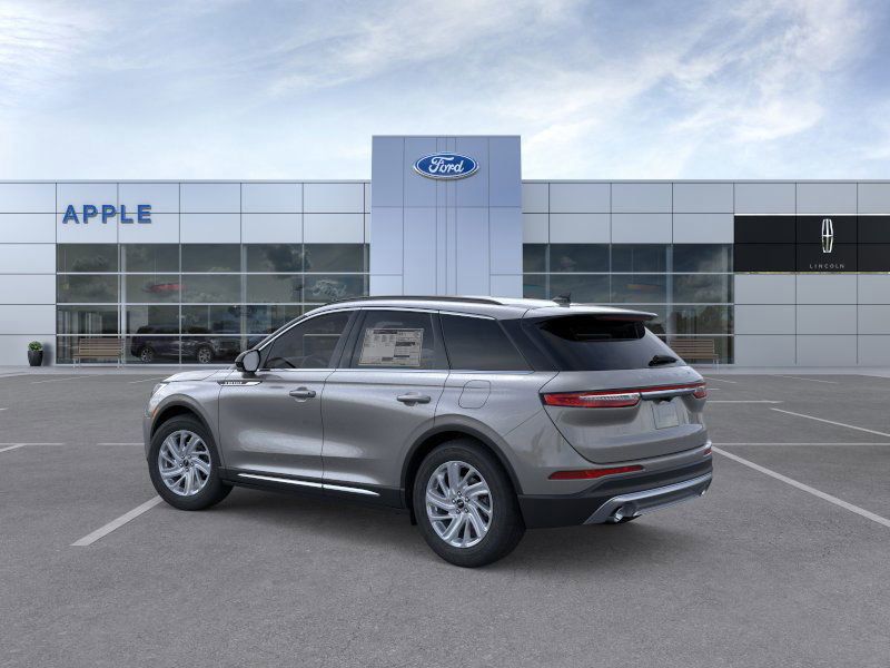 2026 Lincoln Corsair Premiere photo 3