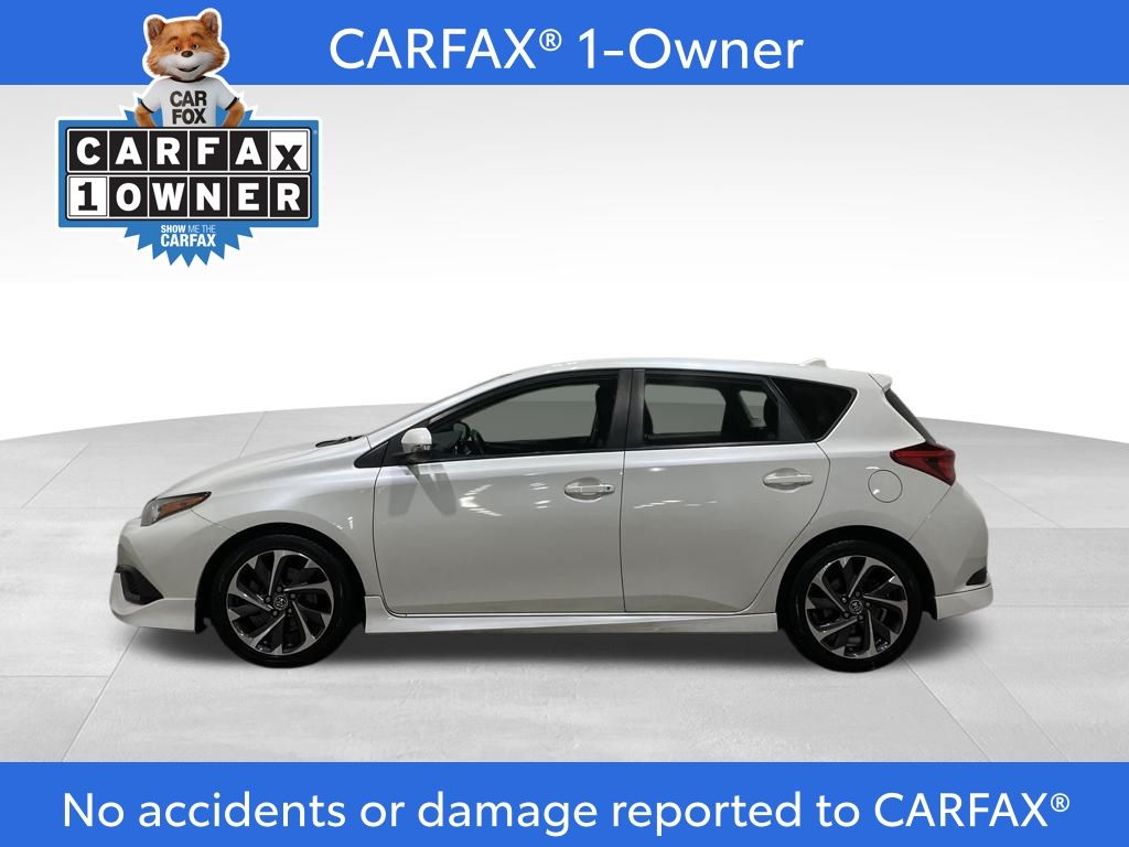 2017 Toyota Corolla iM Base photo 2