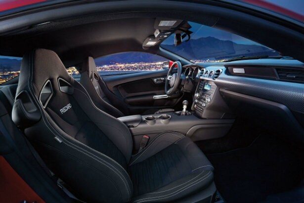 2017 Ford Mustang interior 2017 Ford Mustang interior
