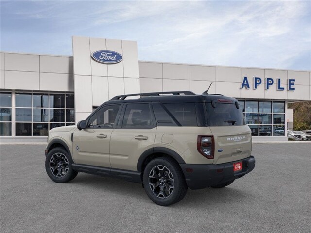 2025 Ford Bronco Sport Outer Banks photo 4