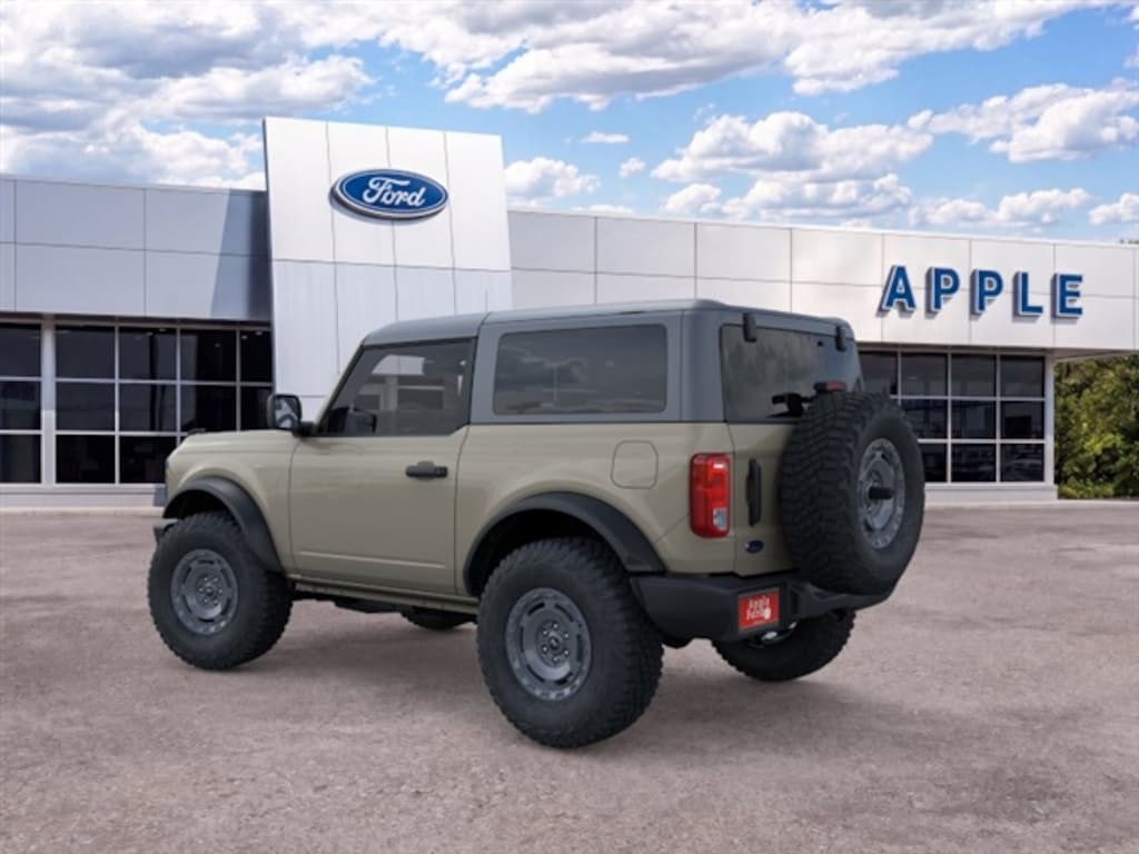 New 2025 Ford Bronco Base SUV