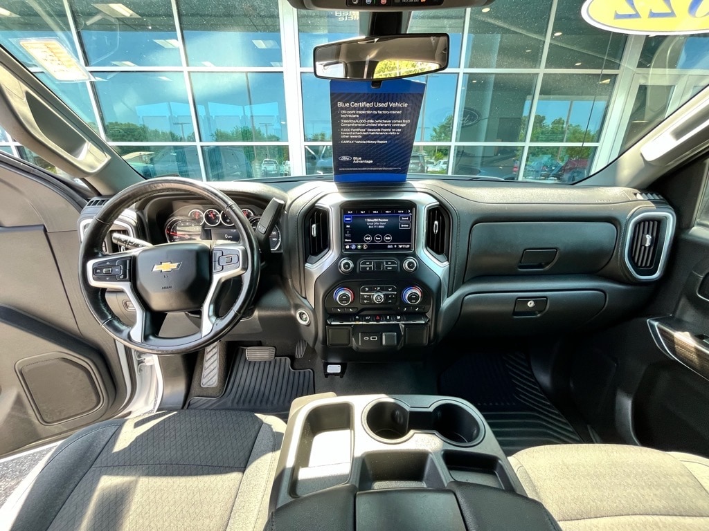 Certified 2022 Chevrolet Silverado 1500 Limited LT with VIN 3GCUYDED2NG127350 for sale in Lynchburg, VA