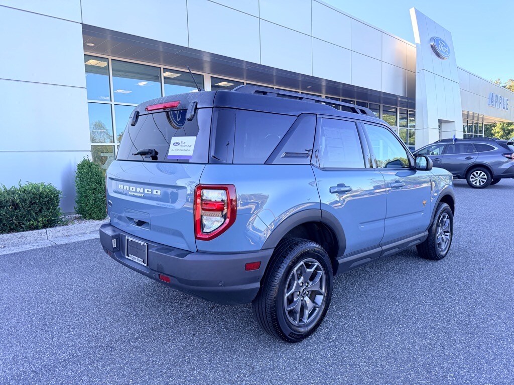 2022 Ford Bronco Sport Badlands photo 2