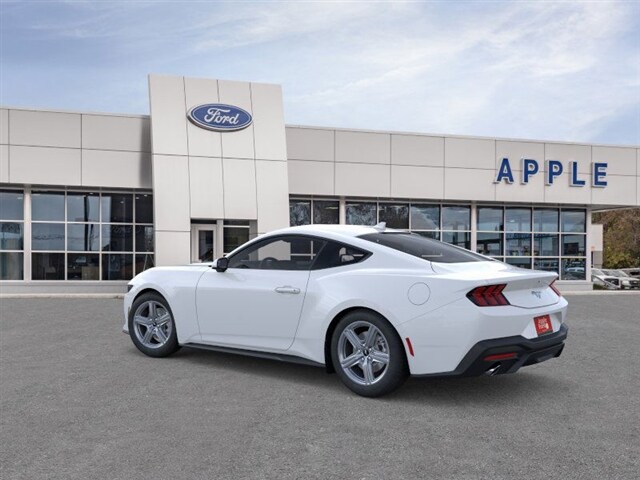 2026 Ford Mustang EcoBoost photo 4